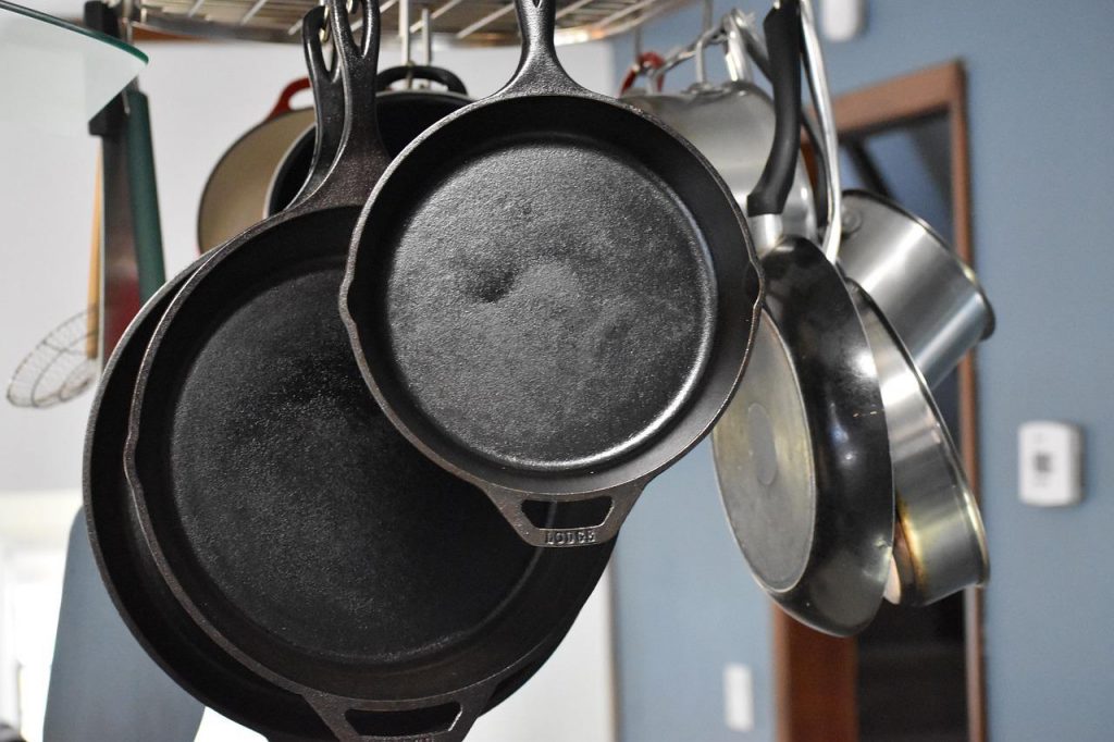 cast iron skillet
